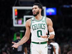 加时末段NBA常规赛焦点战,华盛顿奇才止住颓势,更衣室稳定,资深球员宣示担当的简单介绍 加时末段NBA常规赛焦点战,华盛顿奇才止住颓势,更衣室稳定,资深球员宣示担当的简单介绍