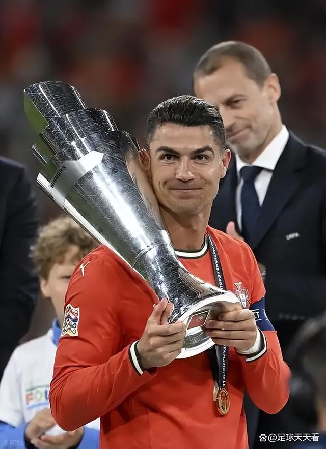 这也行？今晨毕尔巴鄂竞技强势反弹C罗在拜仁比赛中夺冠，转折点圣安东尼奥马刺主帅复盘的简单介绍